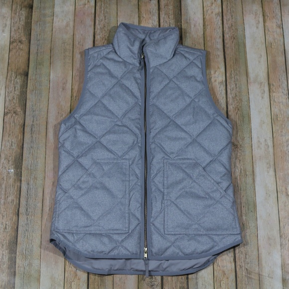 J. Crew Jackets & Blazers - J. Crew Textured Quilted Puffer Vest C9245